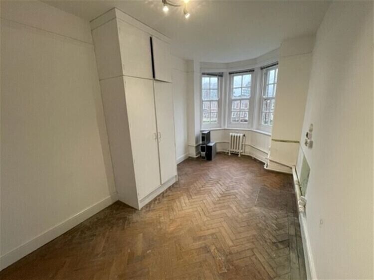 Offices and Business Units To Let For Sale in Newton Abbot Photo 6