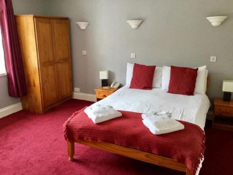 20-Bedroom Hotel with High Occupancy and Excellent Reputation in Ilfracombe Devon Photo 7