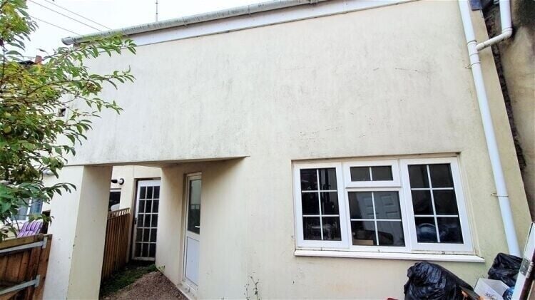 Bid on Promising Mixed-Use Investment Property, Centrally Located in Newton Abbot, Near Railway Sta Photo 7