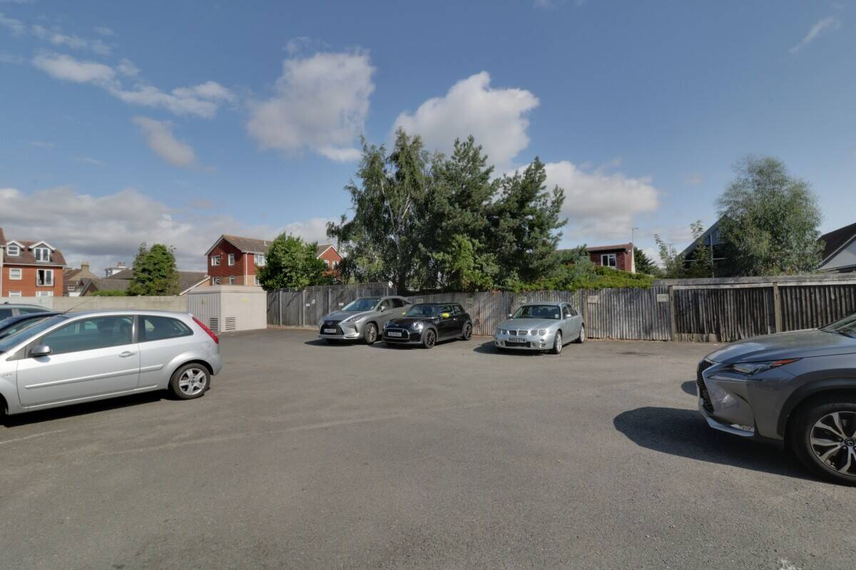OFFICES - APPROX. 2,059 SQ. FT. Photo 7