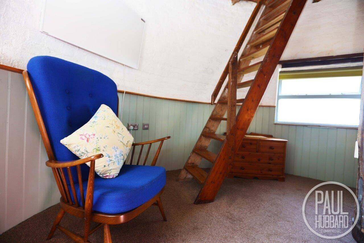 Historic Grade II listed Mill in Norfolk, Successful Holiday Let with Spectacular Views Photo 7