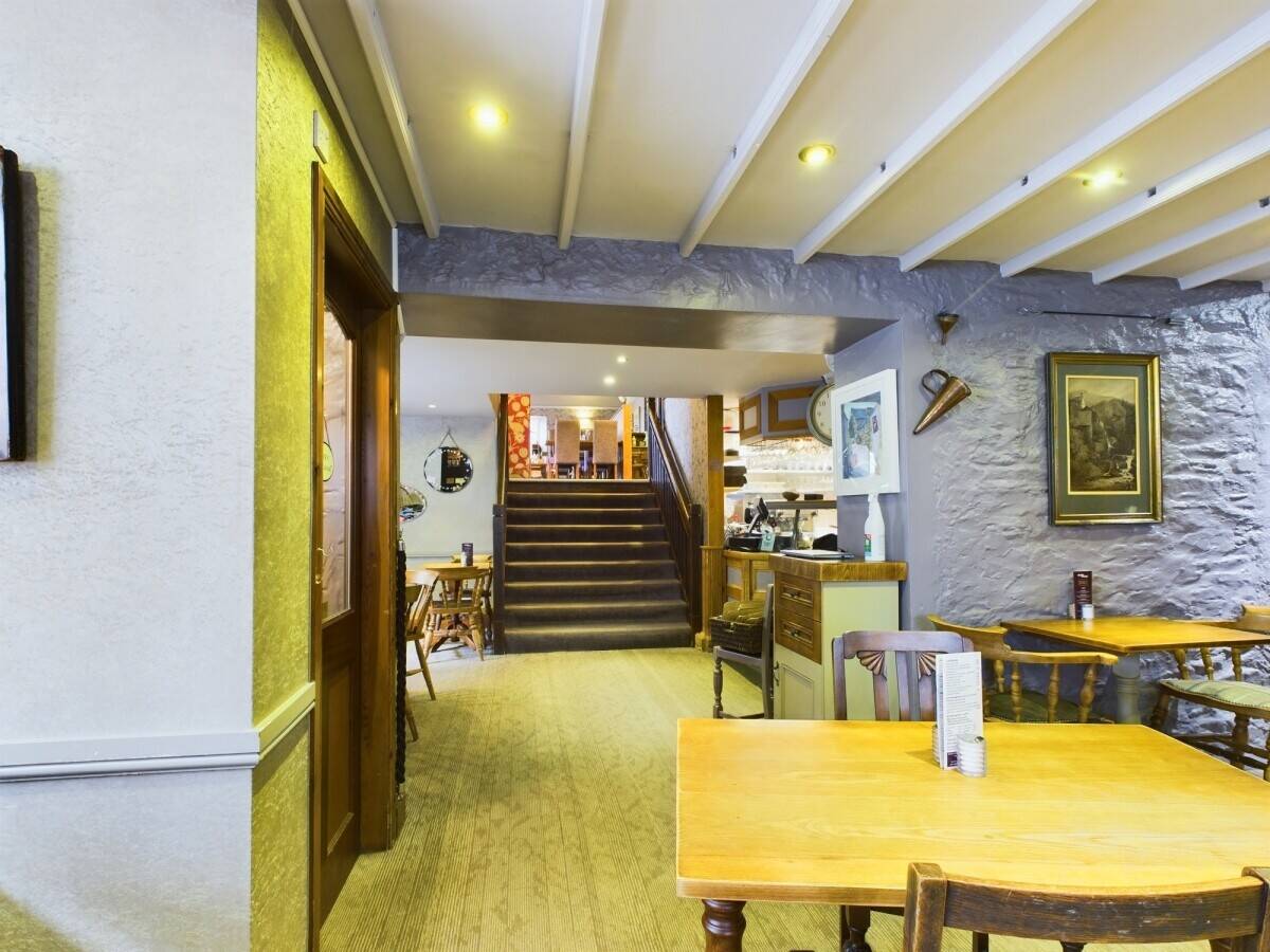 Leasehold Restaurant in the Lake District with High Profit Margins and Excellent Turnover Photo 7