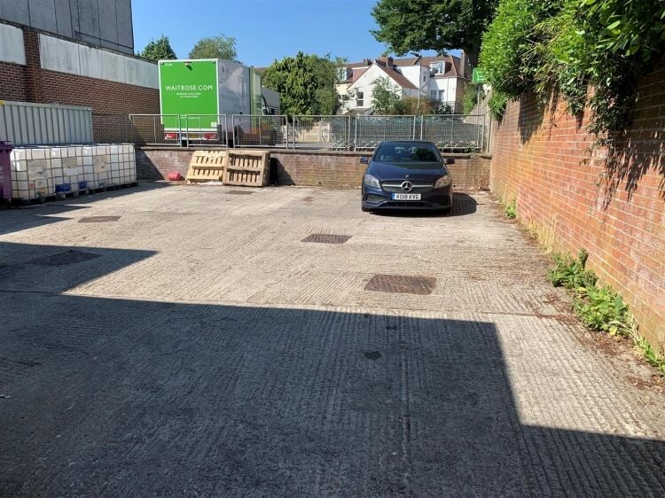 Unique Opportunity - Multi-let Commercial Investment in Desirable Henleaze-Westbury Location Photo 7