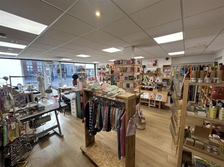 Grade II Listed Retail Unit with 930 sq ft Shop Space Available to Rent on Old Market Street, Bristo Photo 7