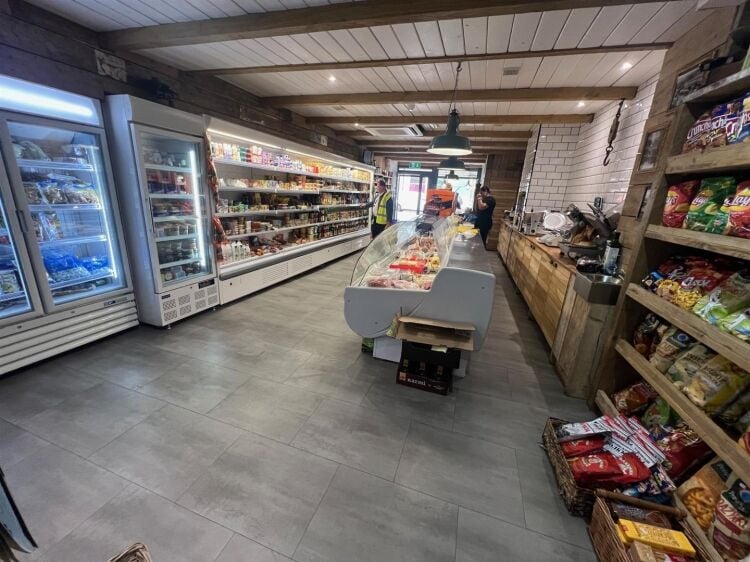 Prime Commercial Property in Bristol, Ground Floor Freehold Shop, Leased to Polish Deli Photo 7