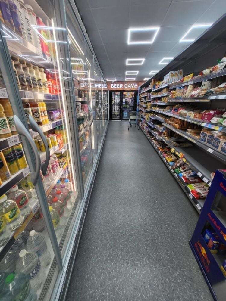 AWARD-WINNING, HIGH TURNOVER, LONG ESTABLISHED, FULLY REFURBISHED CONVENIENCE STORE WITH OFF-LICENCE FOR SALE SWINDON | REF: CS0749 Photo 7