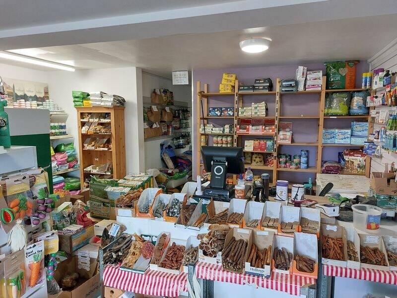 LETTING COMLETED  Highly Visible Retail Unit  5 Wyre Court, Haxby, York, YO32 2ZB Photo 6