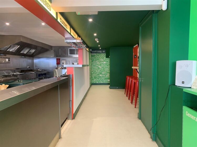 Leasehold restaurant available on Whiteladies Road in Bristol Photo 7