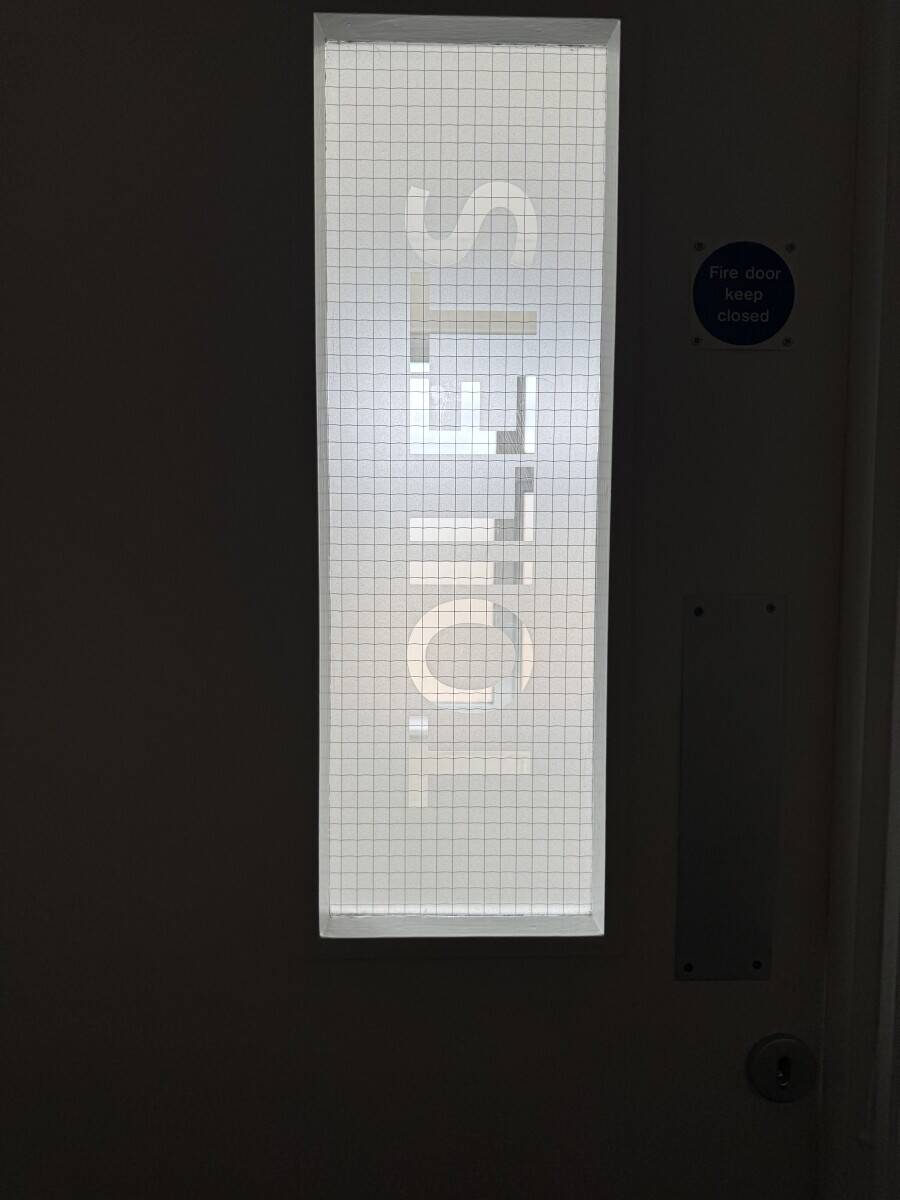 Modern Two-Floor Office Space With Storage in Potters Bar Hertfordshire Near the Station Photo 7