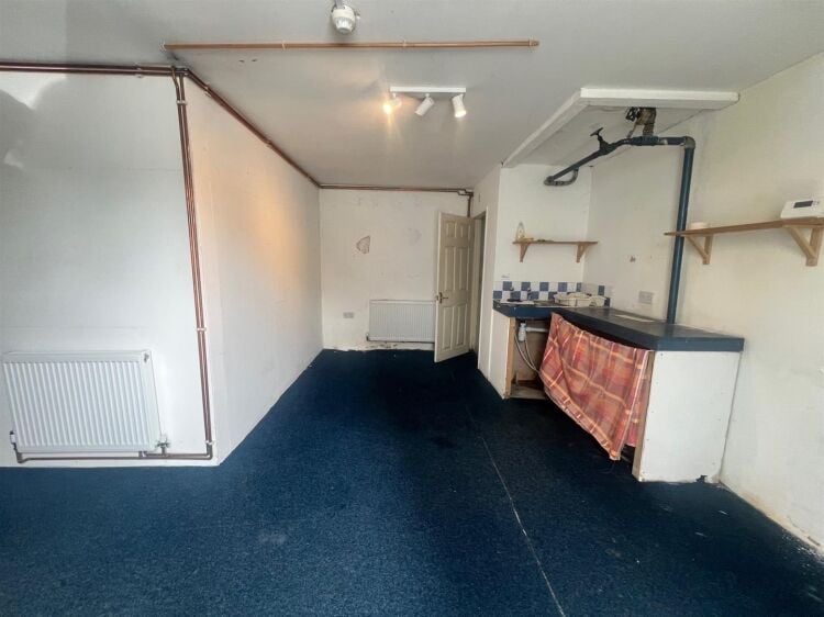 Ground floor former recording studio and workshop for sale in Bristol Photo 7