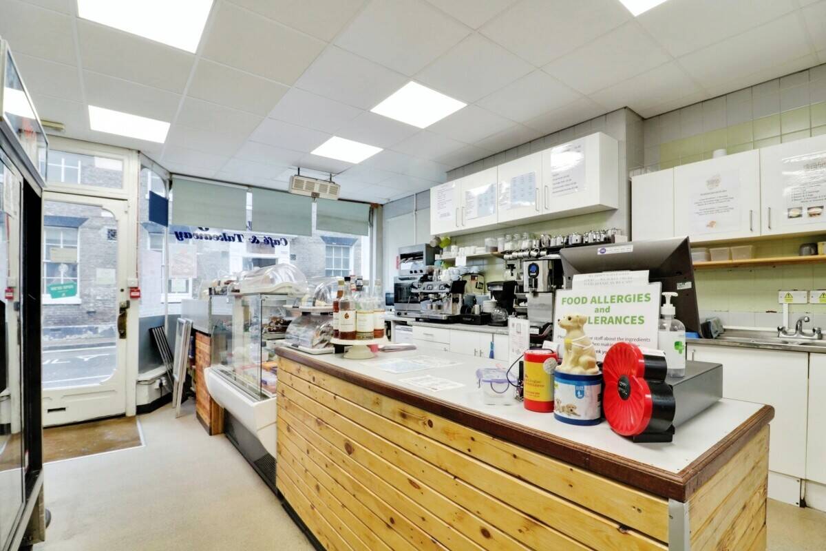 Coffee Shop and Sandwich Bar for Sale in Ipswich, Suffolk Photo 7