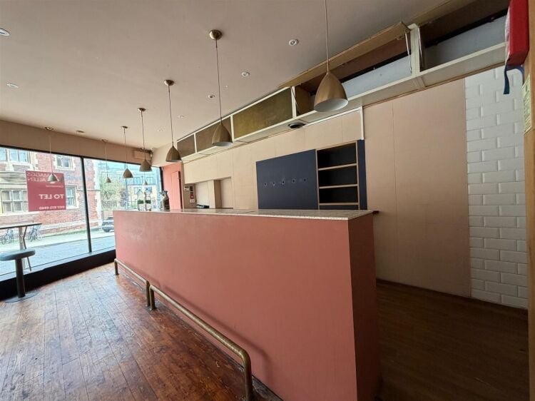 Commercial premises approximately 903 sq ft on Colston Street in Bristol with open-plan layout Photo 7