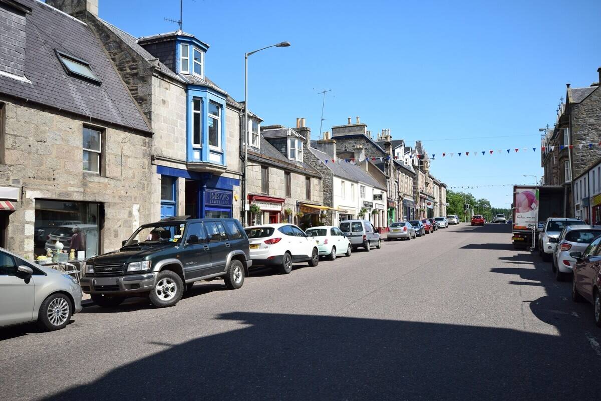 Sweet Shop for Sale in Grantown on Spey Scottish Highlands Photo 7