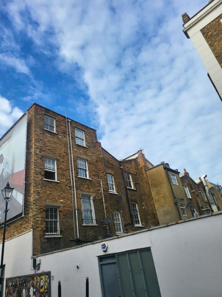 Mixed-use building for sale in Islington's Barnsbury area, London Photo 7