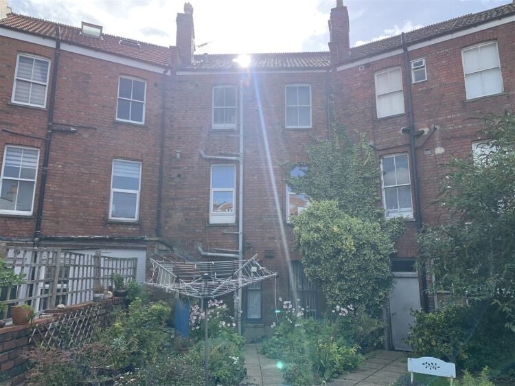 Ground Floor Retail Unit Office for Sale in Hotwells, Bristol with 600 sq ft of Adaptable Space Photo 7