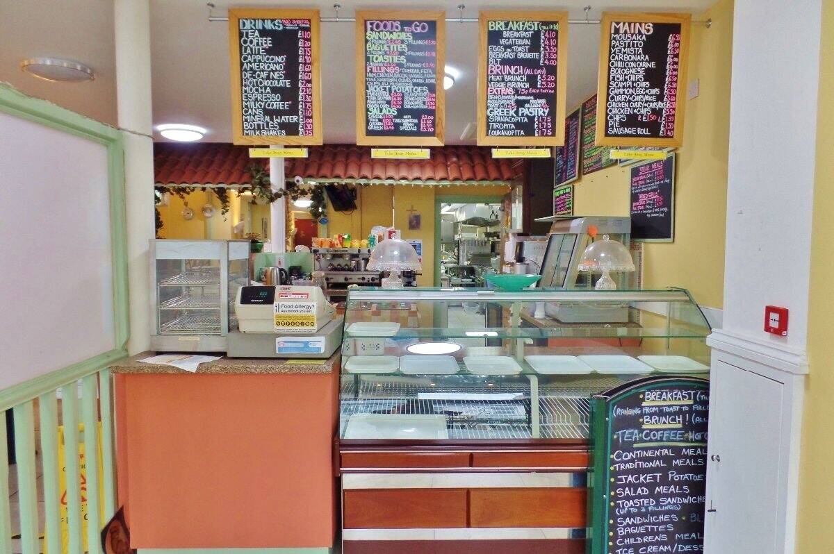 Mixed Use Freehold Investment Property for Sale in Cardiff Town Photo 7