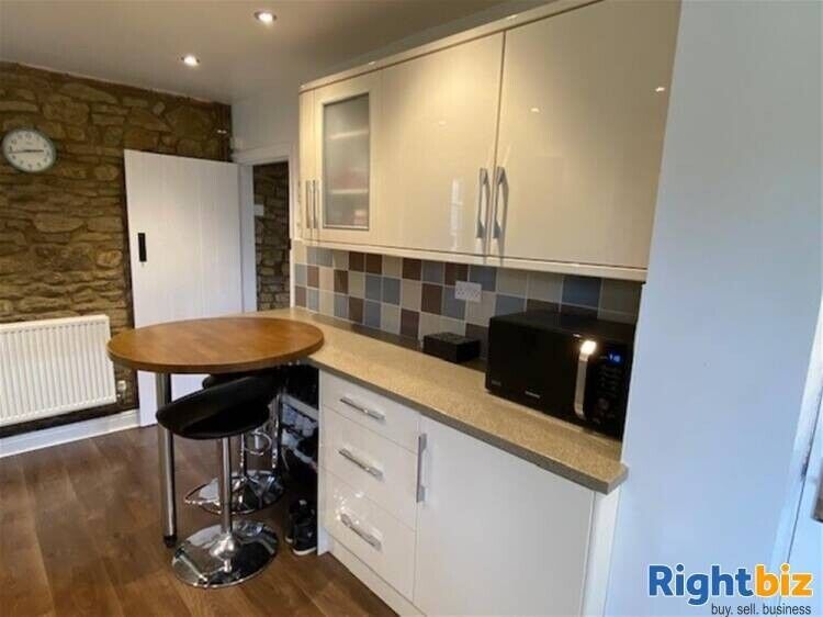Spacious Four-Bedroom House with Profitable Kennel and Cattery Business in Buckinghamshire Photo 7