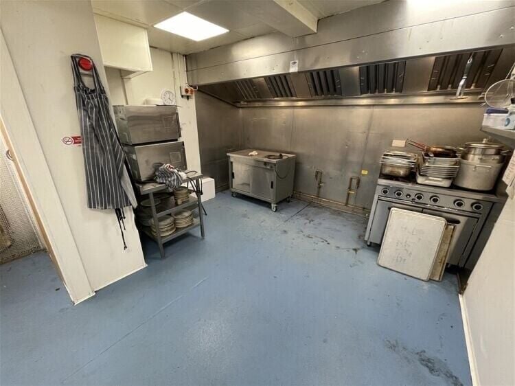 Roadside Cafe/ Restaurant To Let For Sale in Buckfastleigh Photo 7