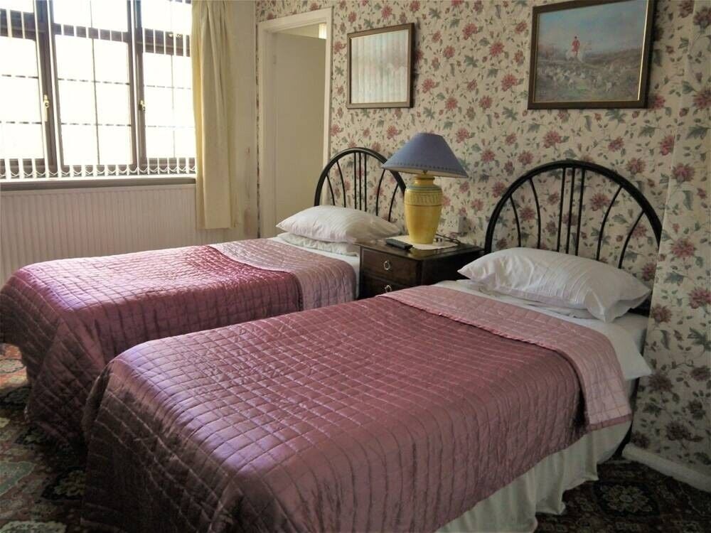 6.8 Acre Development Opportunity with Historical Public House in Durham Photo 7