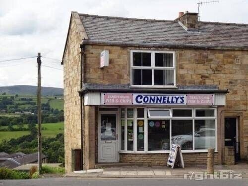 Brierfield Investment Gem - Fully Let Takeaway, Cafe, and 2-Bedroom Flat Photo 7