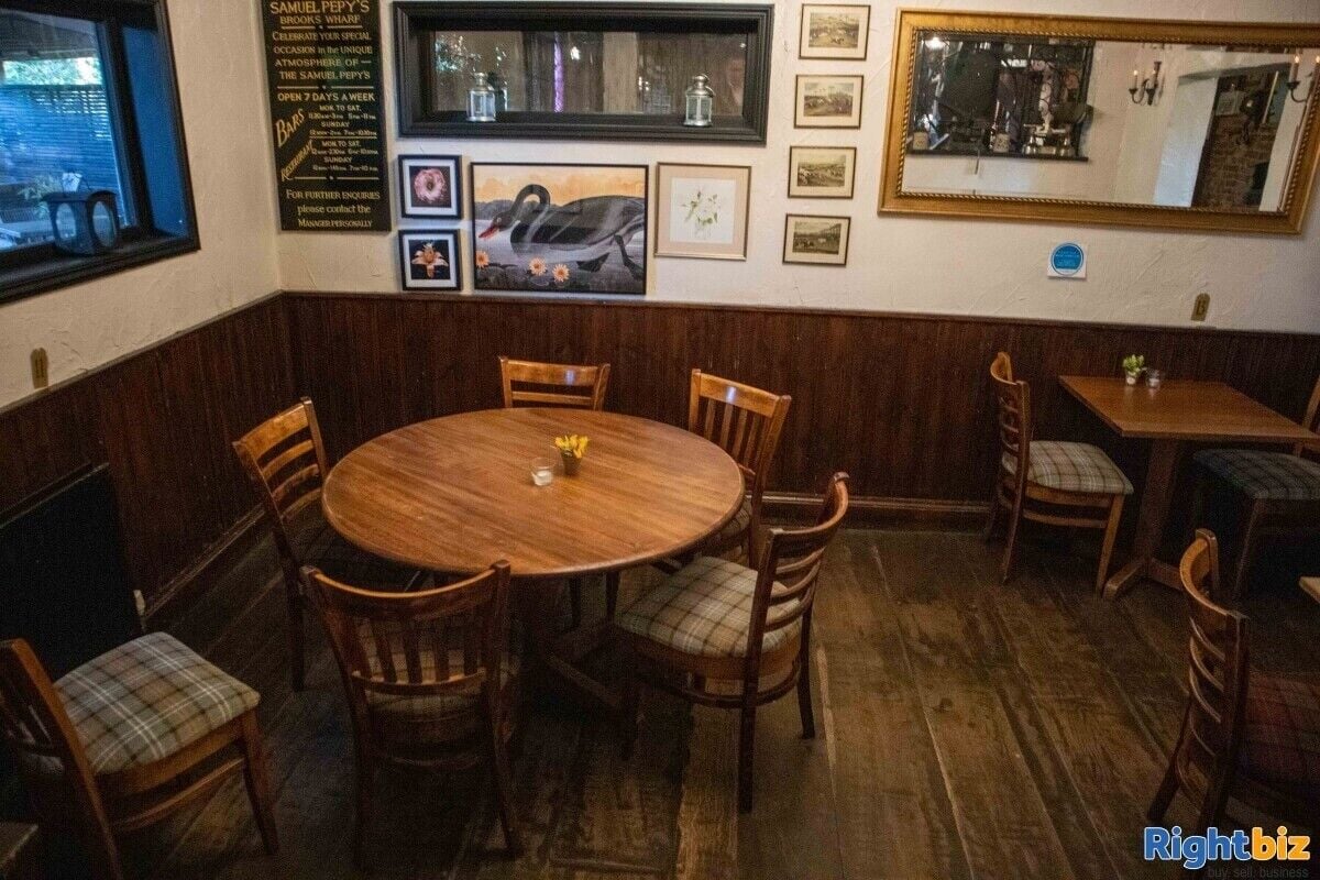 Profitable Pub Near Large Housing Project in West Sussex For Sale Photo 7