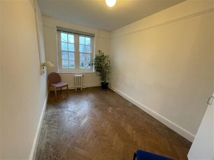 Offices and Business Units To Let For Sale in Newton Abbot Photo 7