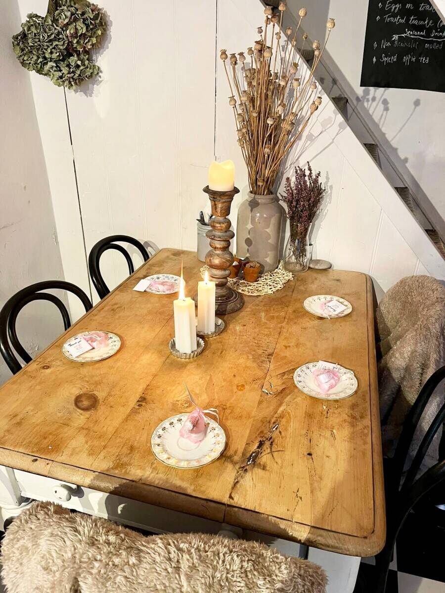 Renowned Cafe in Hereford City Centre, Heart of Independent Quarter, up for Sale Photo 8