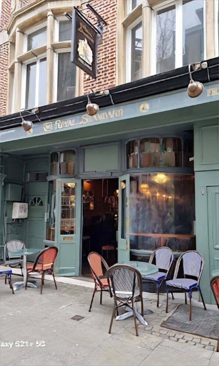 Renovated Royal Standard Public House in Brighton East Sussex for Sale, Long Lease Photo 1