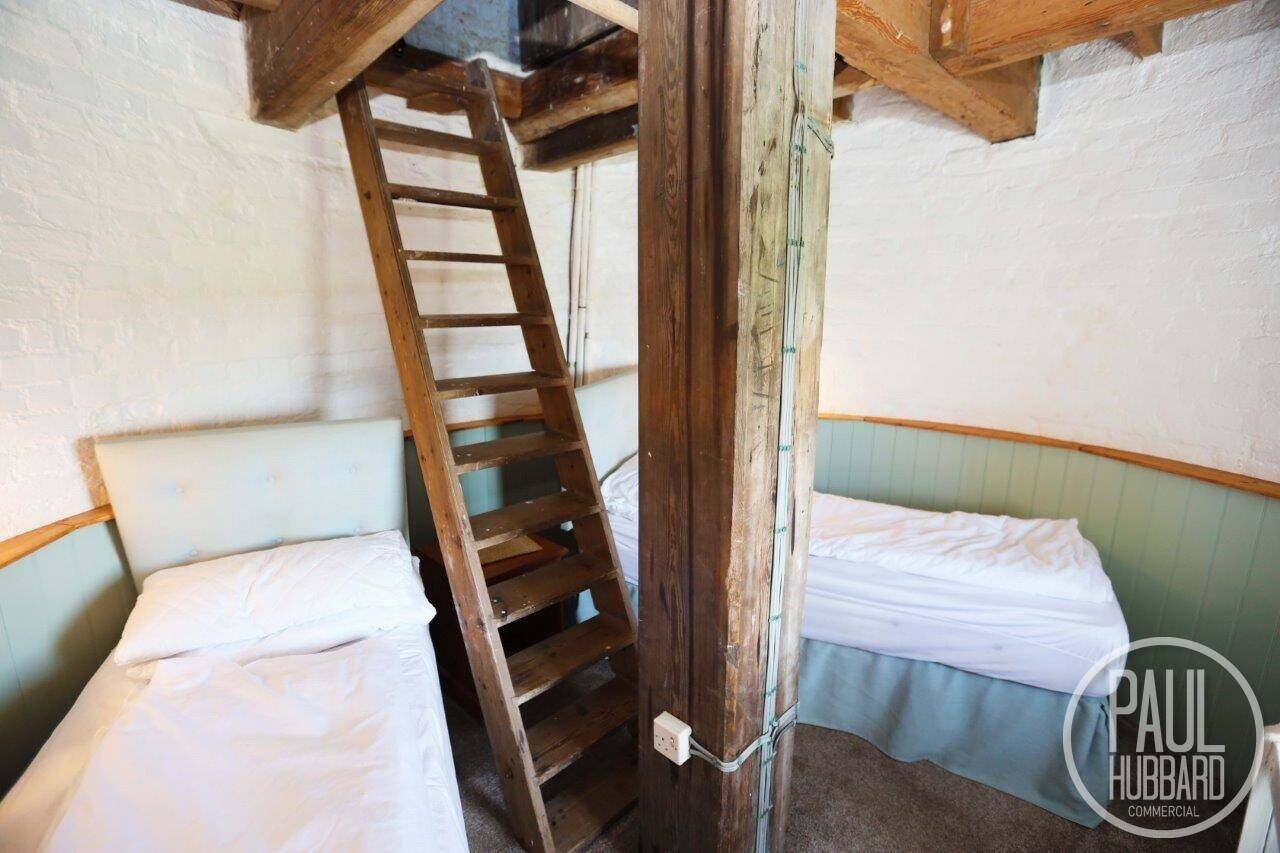 Historic Grade II listed Mill in Norfolk, Successful Holiday Let with Spectacular Views Photo 8