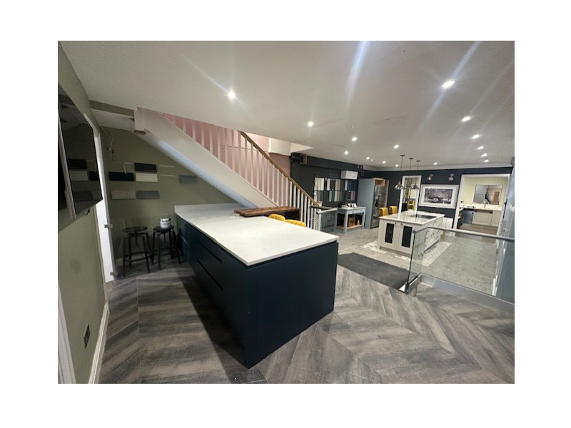 Profitable Kitchen & Bedroom Design Business with Showroom and Tenanted Flat in Warwickshire Photo 8