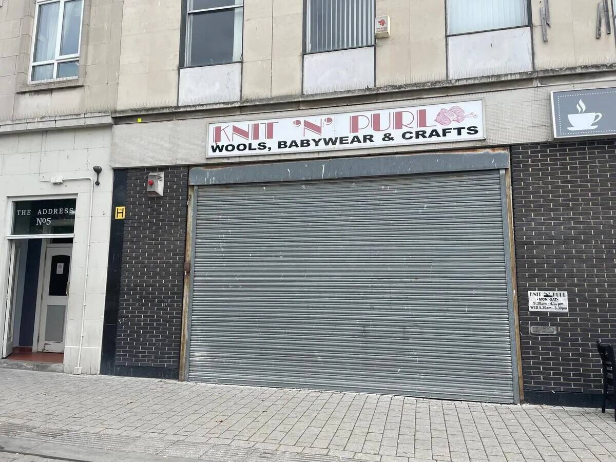 Prime Retail Shop/Coffee Shop Space Available in South Shields Town Centre Photo 8