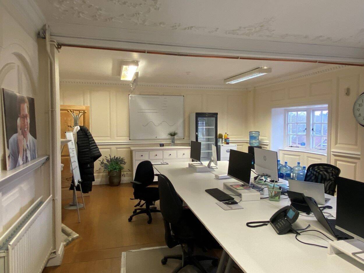 Office To Let - Pangbourne, Berkshire - River Views and 10 Parking Spaces Photo 9