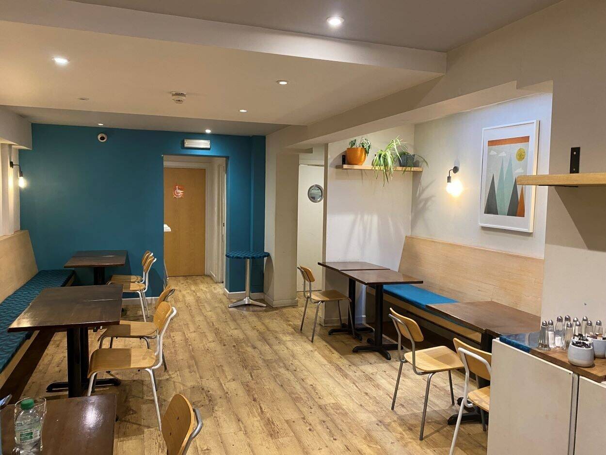 Prime Freehold Commercial Property on Caversham Road, Reading – Ideal High-Yield Investment Opport Photo 8