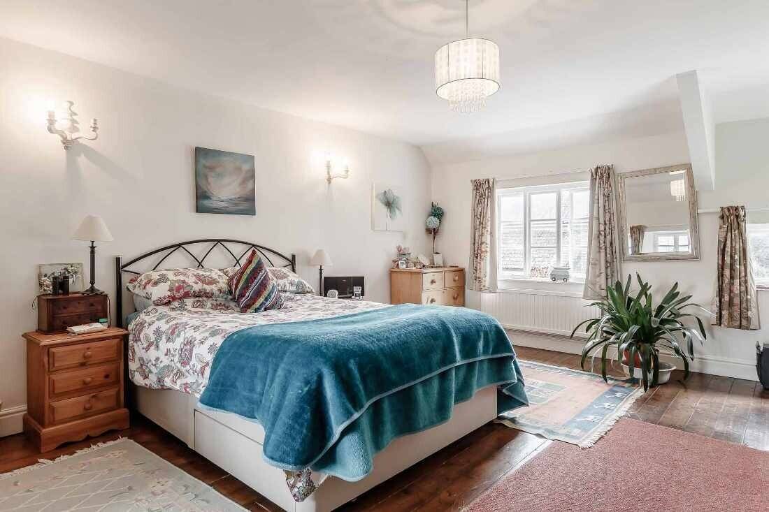 Charming 4BR Farmhouse and 3 Cottages in Tranquil Exeter Devon for Sale Photo 8
