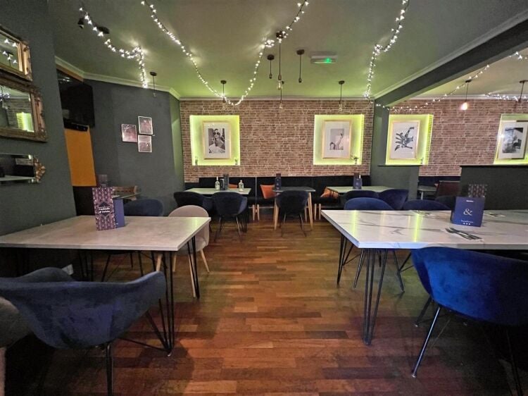 Prime Restaurant and Bar Lease Opportunity on Bristol's Whiteladies Road Photo 8
