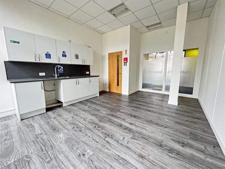 Bristol Freehold Site with Consent for Residential and Office Space Development Photo 8
