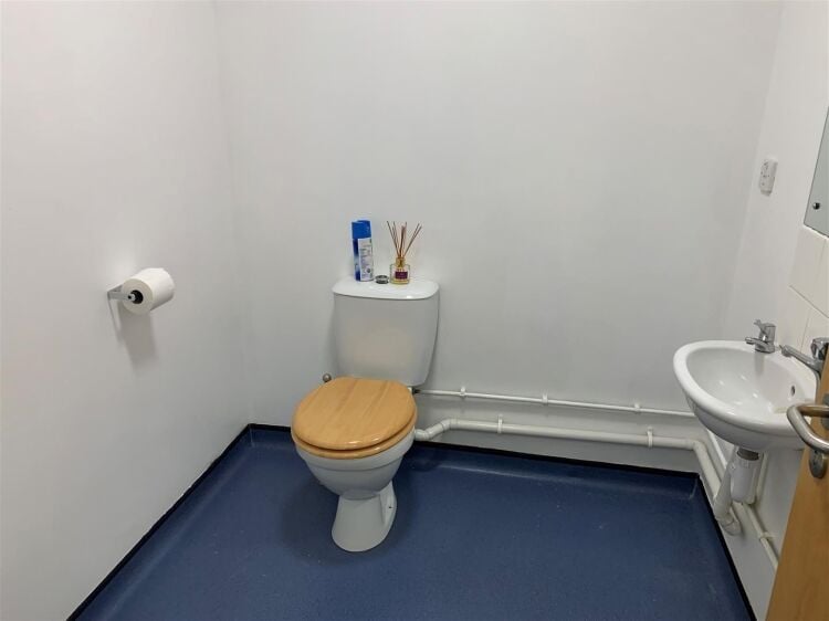 Well presented ground floor commercial premises of approximately 1,656 sq ft located on lockleaze road. the property comprises a large open plan area Photo 8