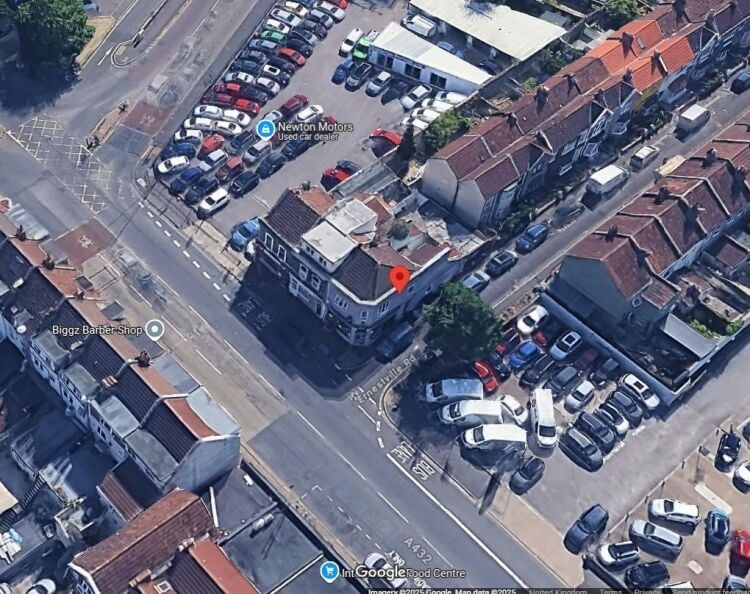 Prime Ground Floor Retail Unit Available for Rent on Busy Fishponds Road, Bristol Photo 8