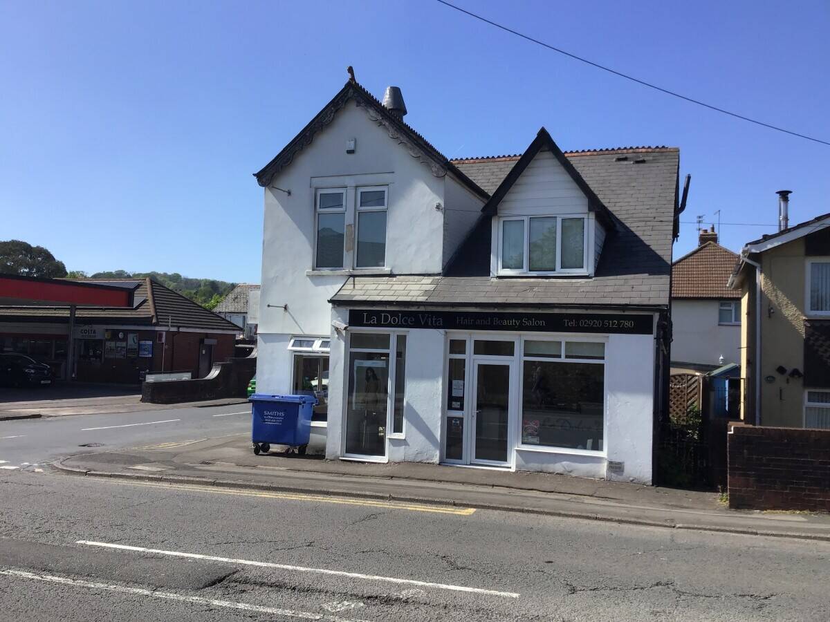 Prime Investment Opportunity - Sizeable Freehold Property in Dinas Powys, Vale of Glamorgan Photo 8
