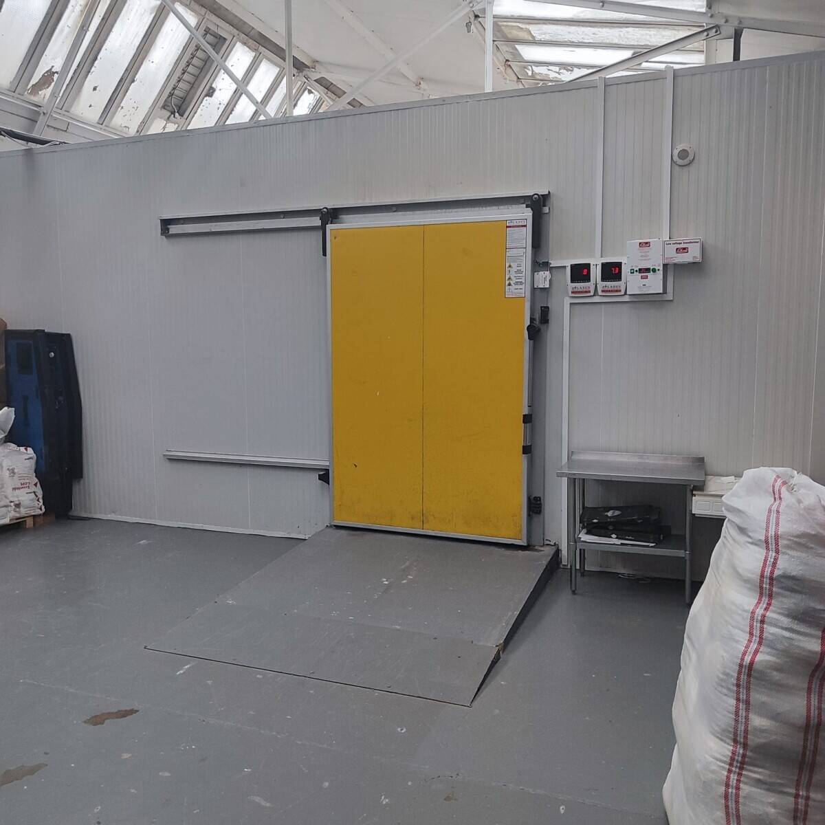 Cold Storage Warehouse for Sale in Harlow Ideal for Food and E-commerce Businesses Photo 7