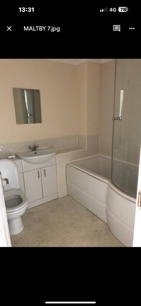 Freehold Shop with Four Bedroom Holiday Let in Rolleston on Dove Staffordshire Photo 8