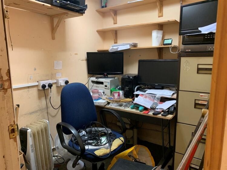 Terraced retail unit available in Bristol, featuring reception area, office, and rear toilet. Photo 8