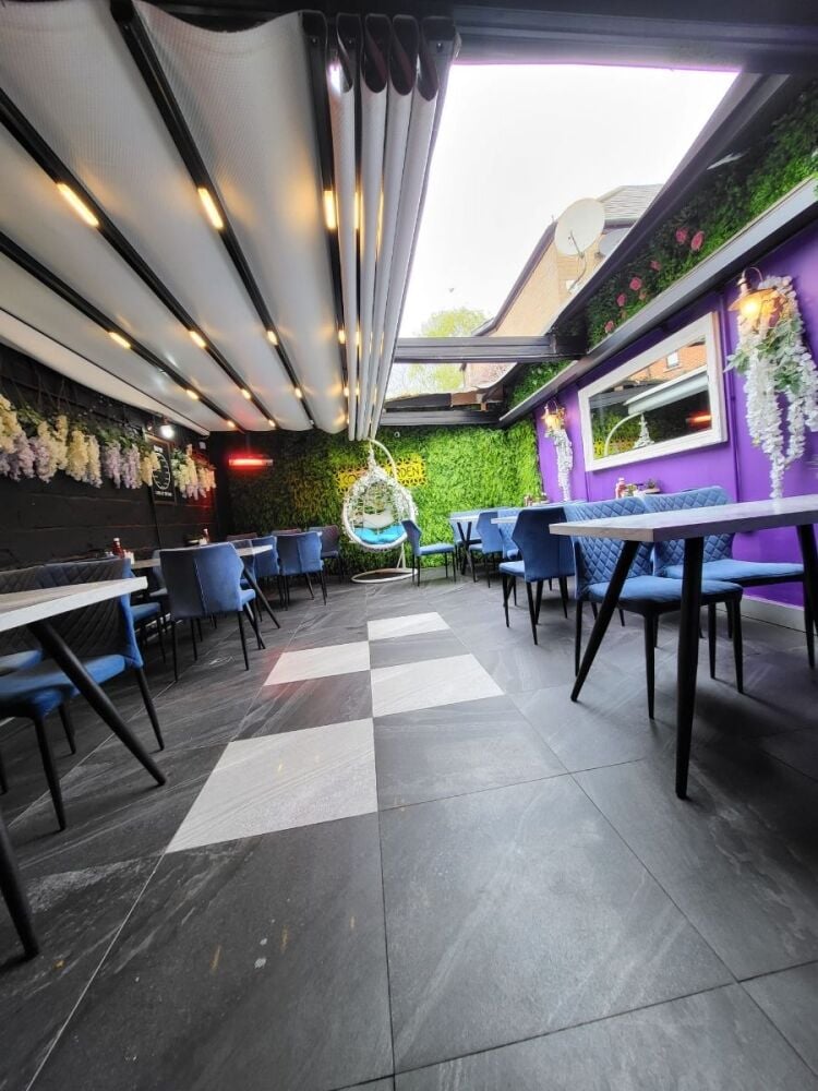 Cafe and restaurant business for sale in Leytonstone London with spacious seating and growth potenti Photo 8