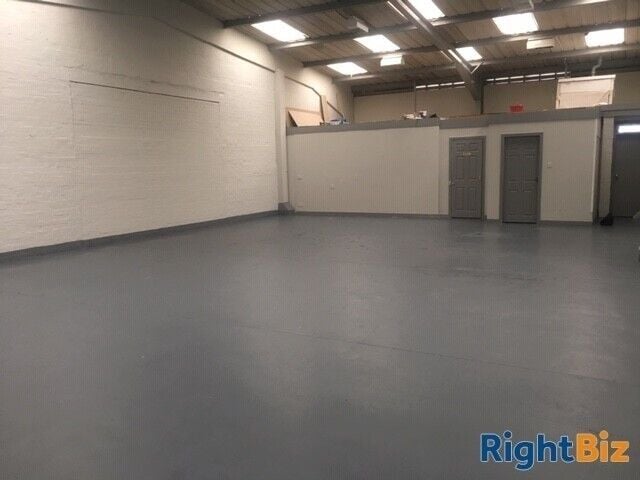 Industrial Unit Available for Rent in Cumbernauld's Popular Wardpark Estate Photo 8