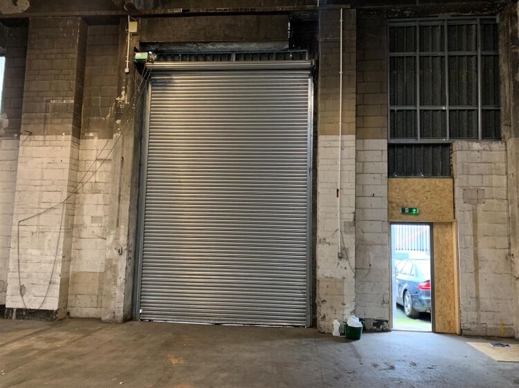 Industrial unit for sale in Bristol's Printworks Development with parking and 3-Phase electricity Photo 8