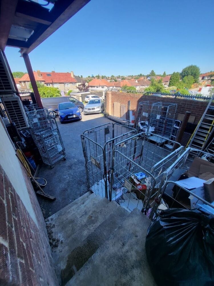 A rare opportunity to acquire a thriving supermarket business with premium fit-out and strong freehold investment potential. Photo 8