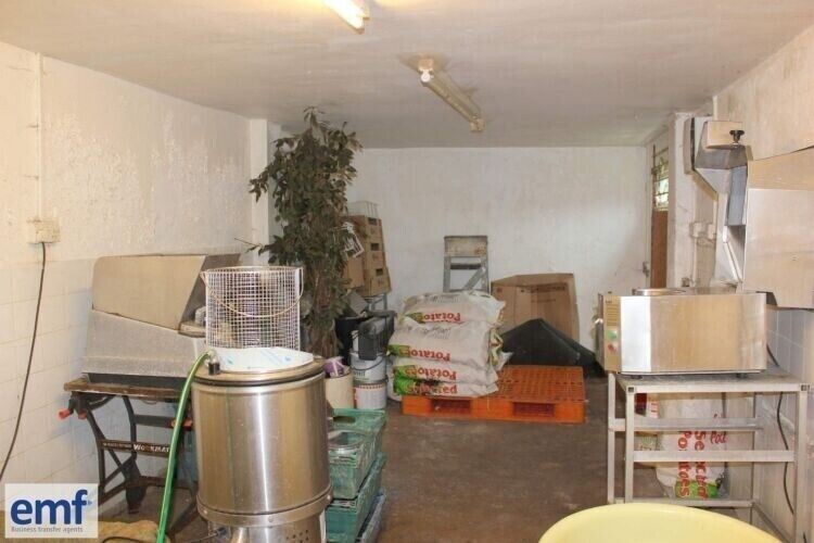 Prime Peterborough Fish & Chip Shop with Separate Apartment, Freehold or Leasehold Options Photo 8