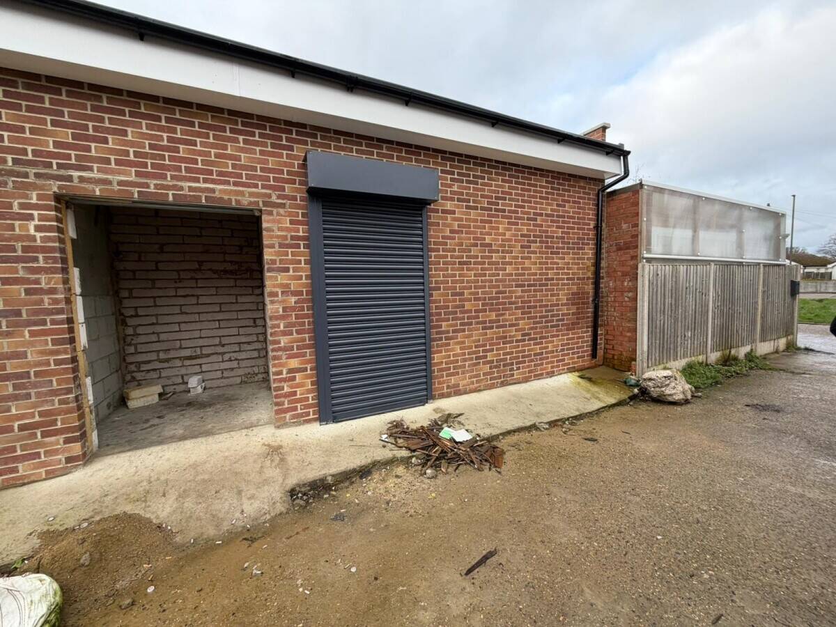 Two Retail Units For Sale in Ashford Surrey with Flexible Spaces Available Photo 8