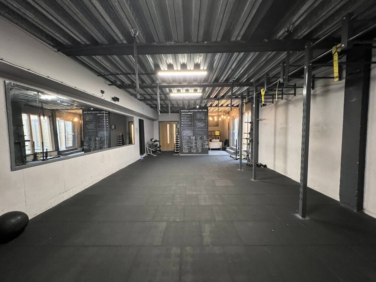 Former Gym / Fitness Studio To Let Photo 1