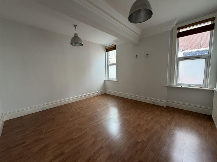 Triple Fronted Former Bank Premises for Sale in Redfield Bristol with 1,545 Sq Ft of Space Photo 8